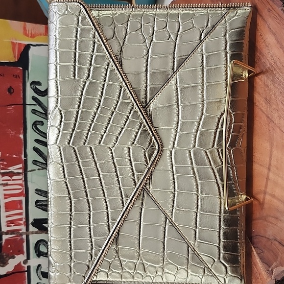 Rebecca Minkoff Elegant Gold Crocodile-Embossed Clutch - Picture 11 of 15